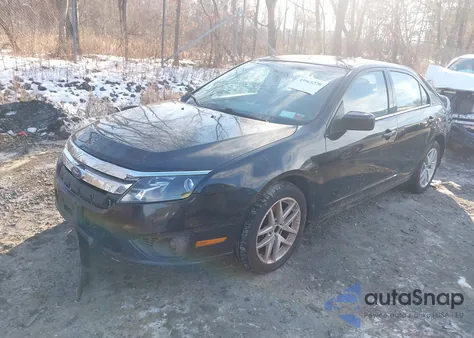 2010 Ford Fusion Se z USA, uszkodzony, nr VIN 3FAHP0HGXAR213111